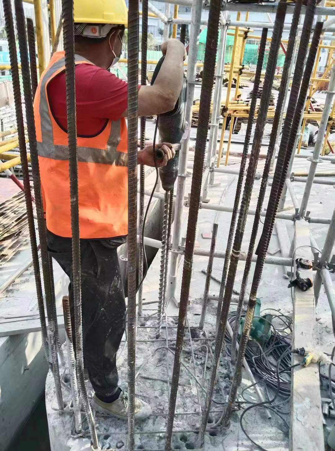 青川增大截面法加固框架柱施工方案